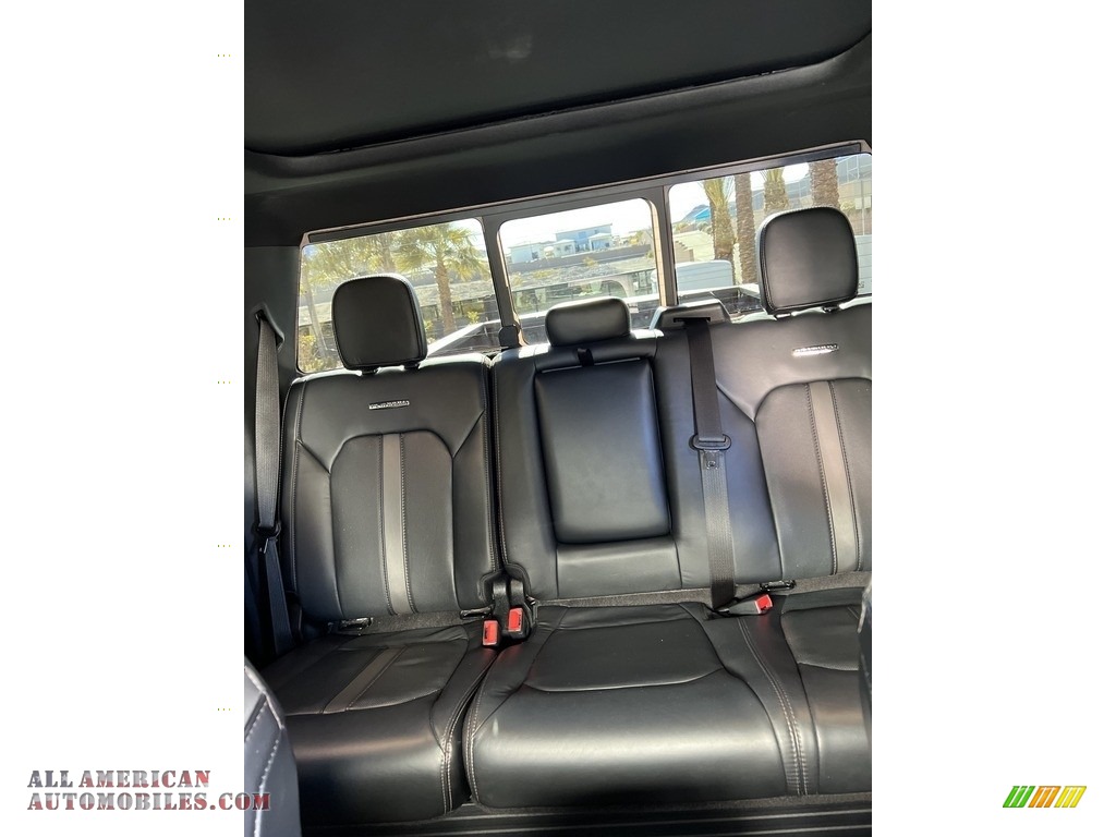 2019 F350 Super Duty Platinum Crew Cab 4x4 - Agate Black / Black photo #6