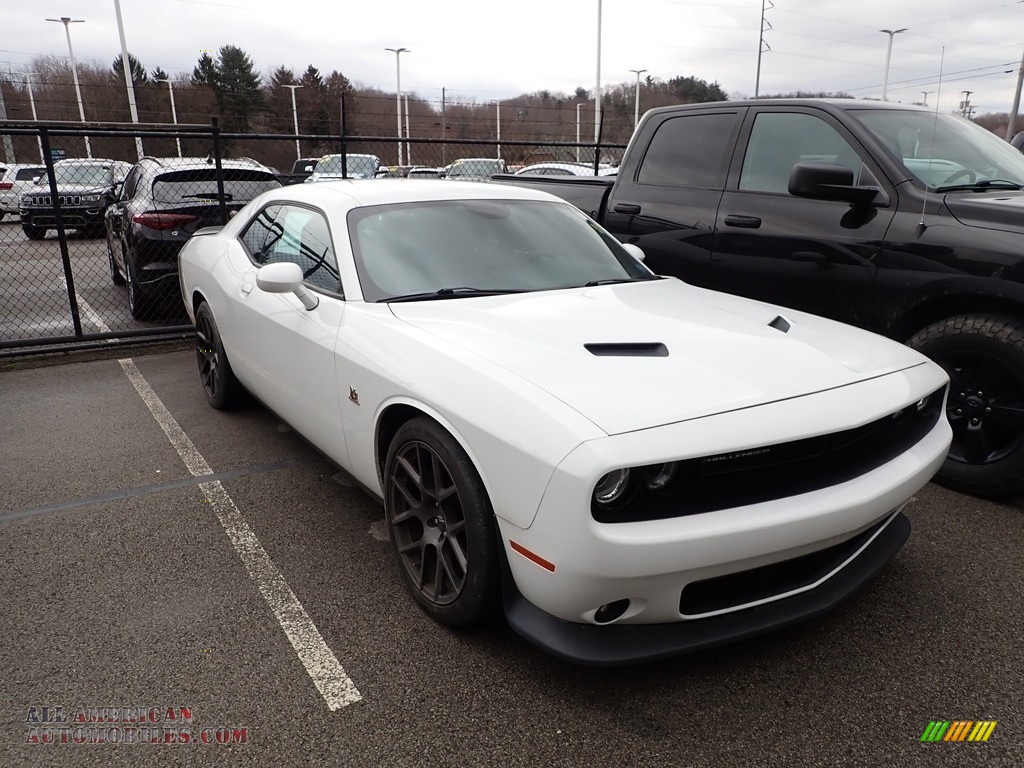 2018 Challenger R/T Scat Pack - White Knuckle / Black photo #3