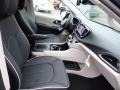 Chrysler Pacifica Hybrid Limited Brilliant Black Crystal Pearl photo #10