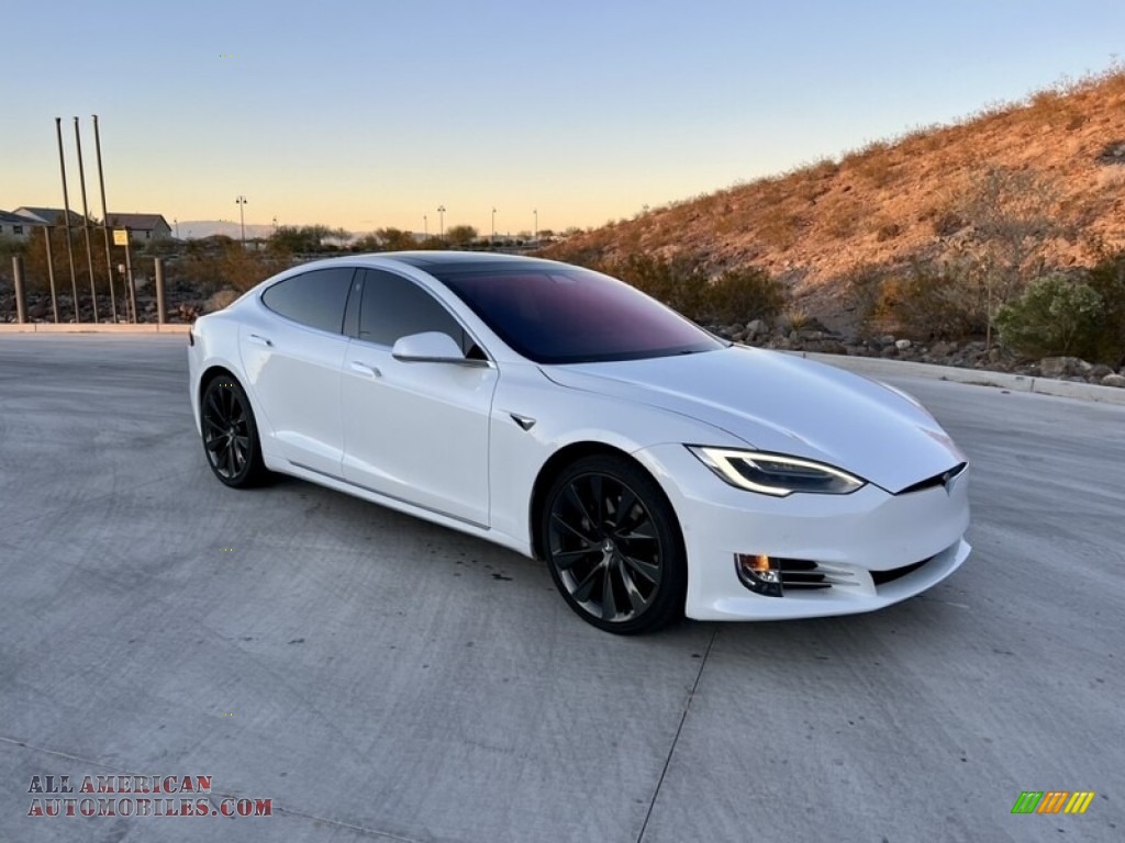 Pearl White Multi-Coat / Black Tesla Model S 100D