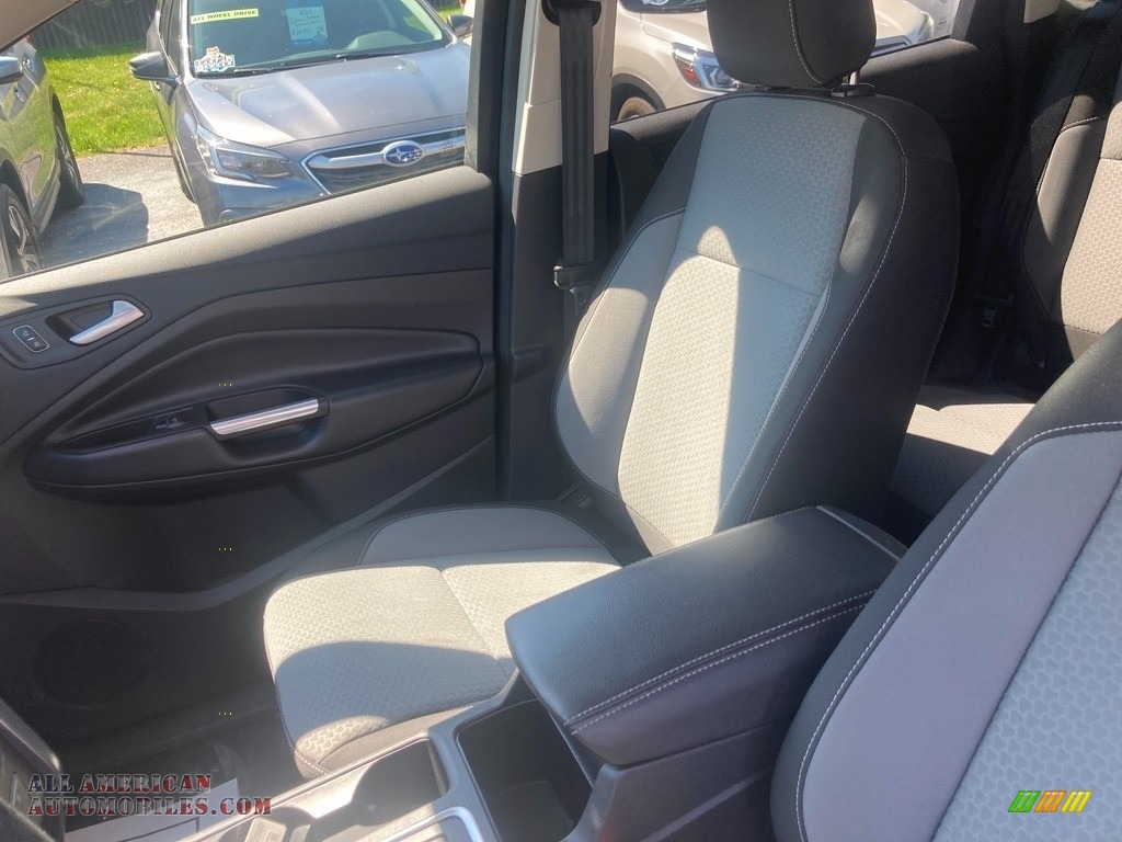 2019 Escape SE 4WD - Agate Black / Chromite Gray/Charcoal Black photo #13