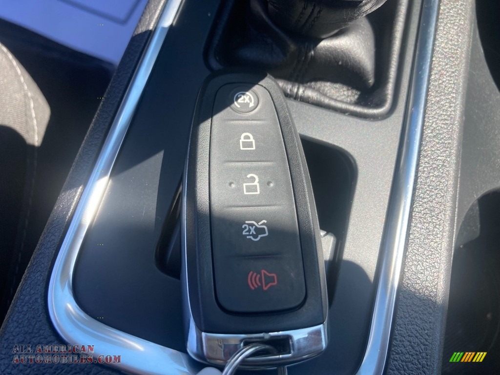 2019 Escape SE 4WD - Agate Black / Chromite Gray/Charcoal Black photo #41