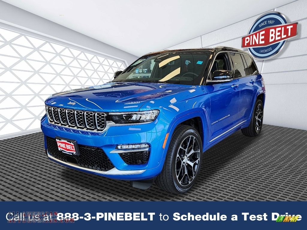 2023 Jeep Grand Cherokee Summit Reserve 4WD in Hydro Blue Pearl photo