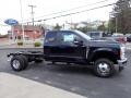 Ford F350 Super Duty XLT Crew Cab 4x4 Chassis Antimatter Blue Metallic photo #6