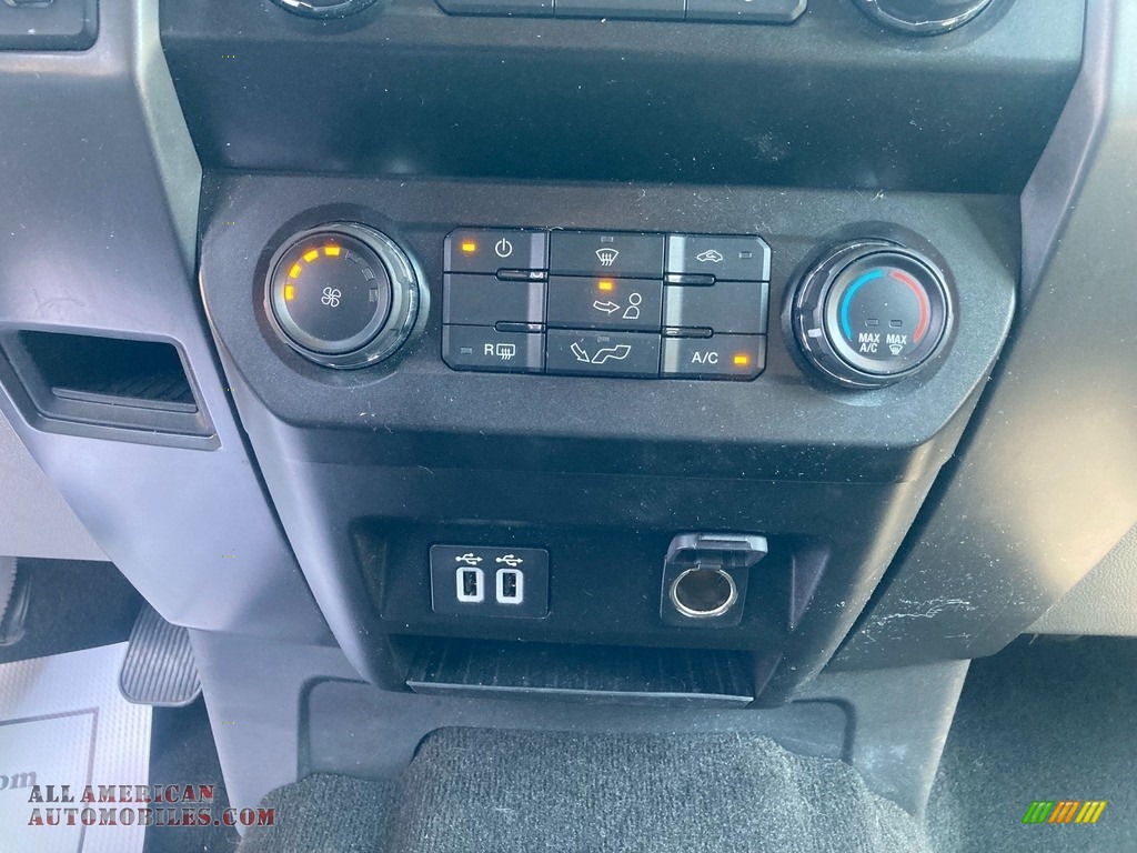 2019 F150 XLT SuperCab 4x4 - Magnetic / Earth Gray photo #35