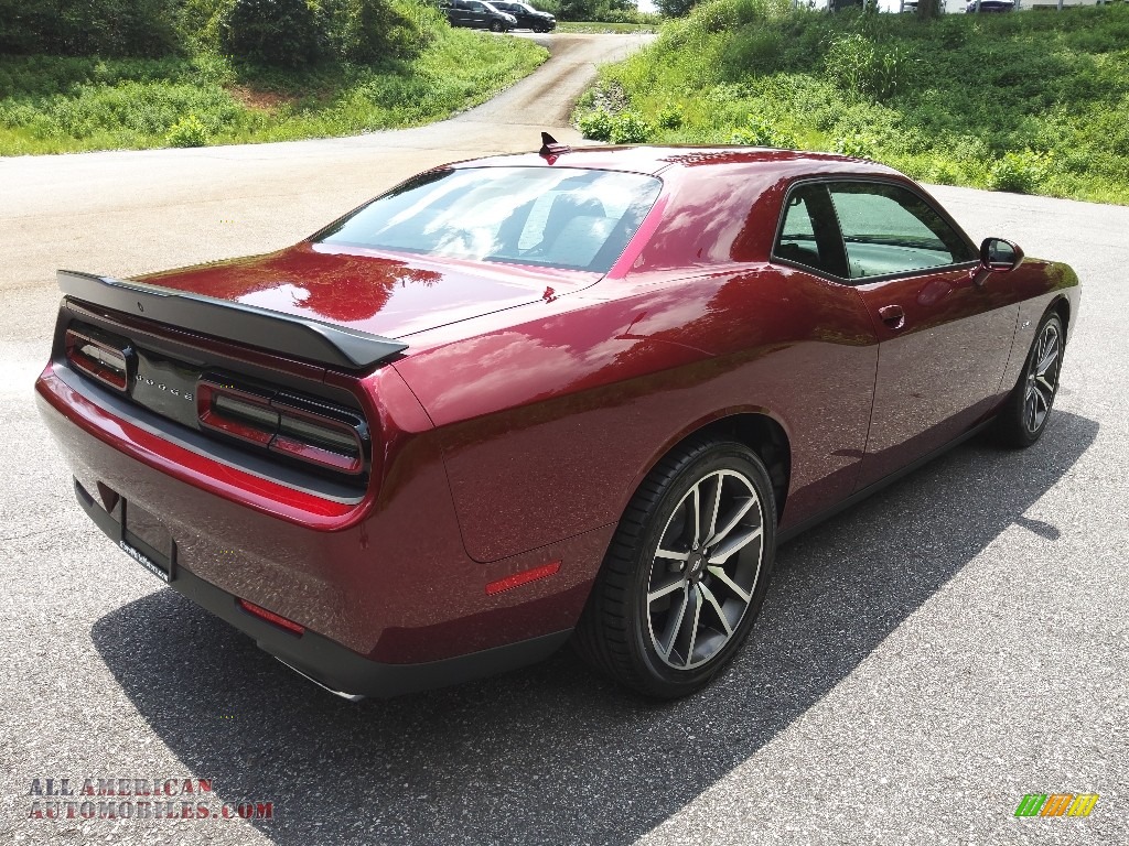 2023 Challenger R/T Plus - Octane Red Pearl / Black photo #6