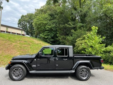 Black 2023 Jeep Gladiator Overland 4x4