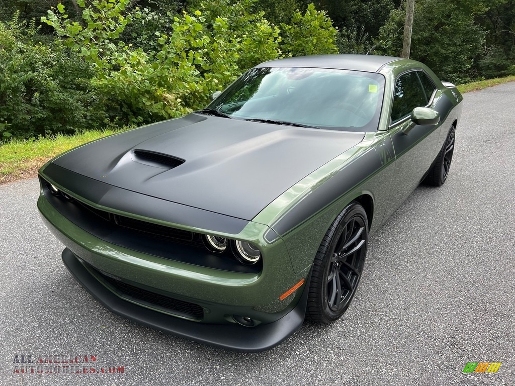 2022 Challenger T/A - F8 Green / Black photo #3