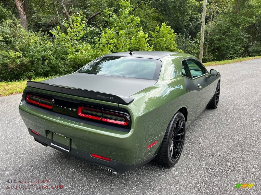 2022 Challenger T/A - F8 Green / Black photo #7