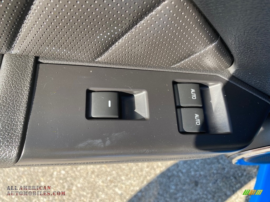 2014 Mustang GT Premium Convertible - Grabber Blue / Charcoal Black photo #33