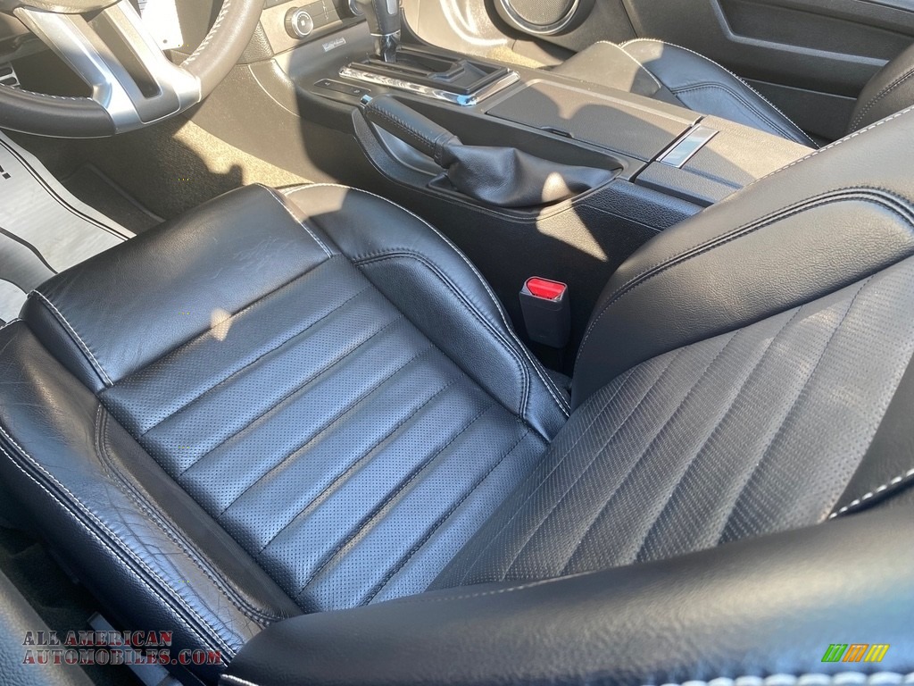 2014 Mustang GT Premium Convertible - Grabber Blue / Charcoal Black photo #38
