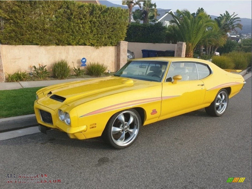 1971 GTO Hardtop Coupe - Custom Sunburst Yellow / Sandalwood photo #3