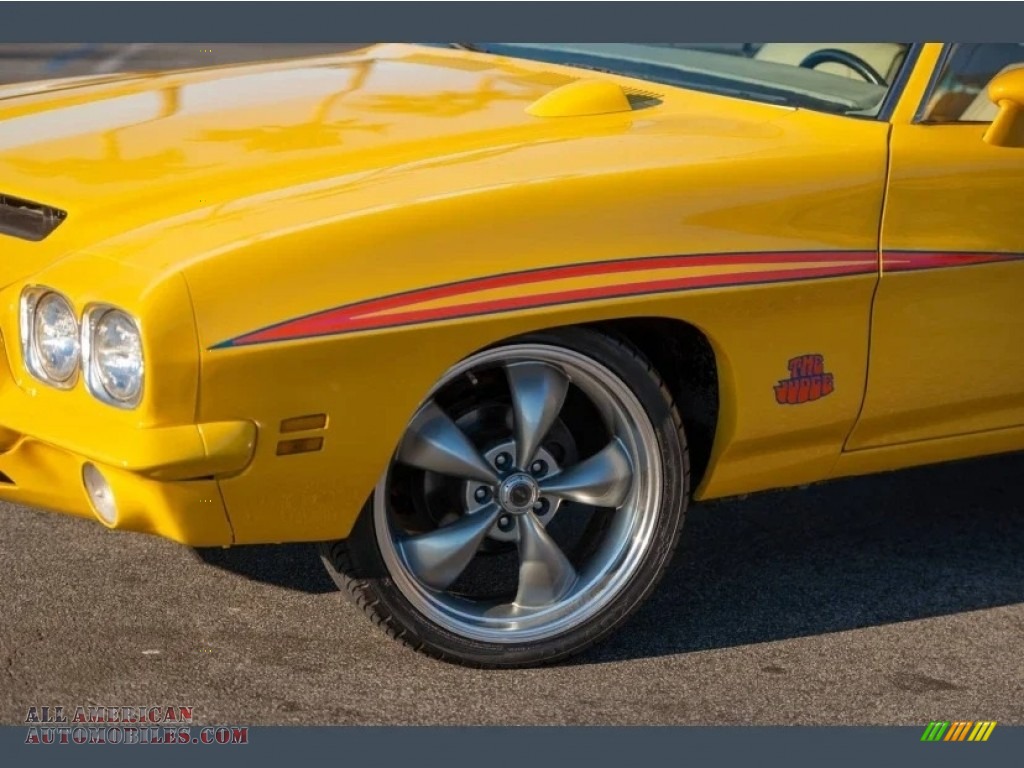 1971 GTO Hardtop Coupe - Custom Sunburst Yellow / Sandalwood photo #17