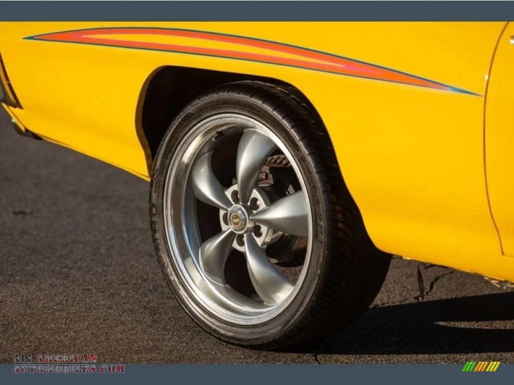 1971 GTO Hardtop Coupe - Custom Sunburst Yellow / Sandalwood photo #21