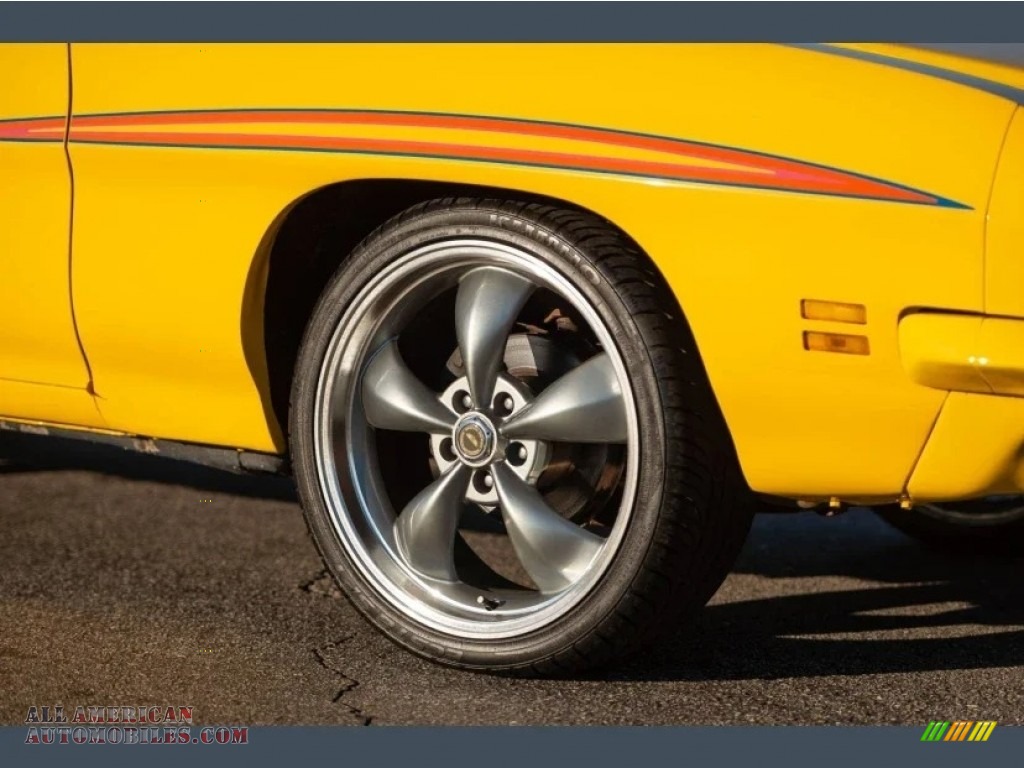 1971 GTO Hardtop Coupe - Custom Sunburst Yellow / Sandalwood photo #22