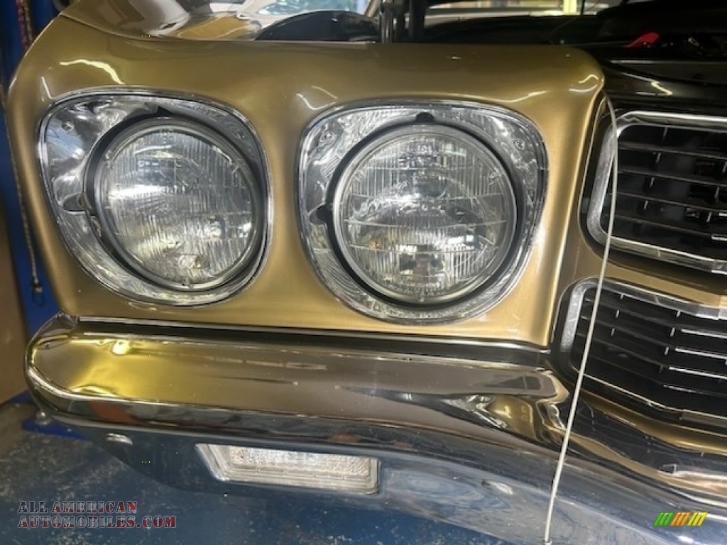 1970 Chevelle SS 454 Coupe - Autumn Gold / Black photo #11