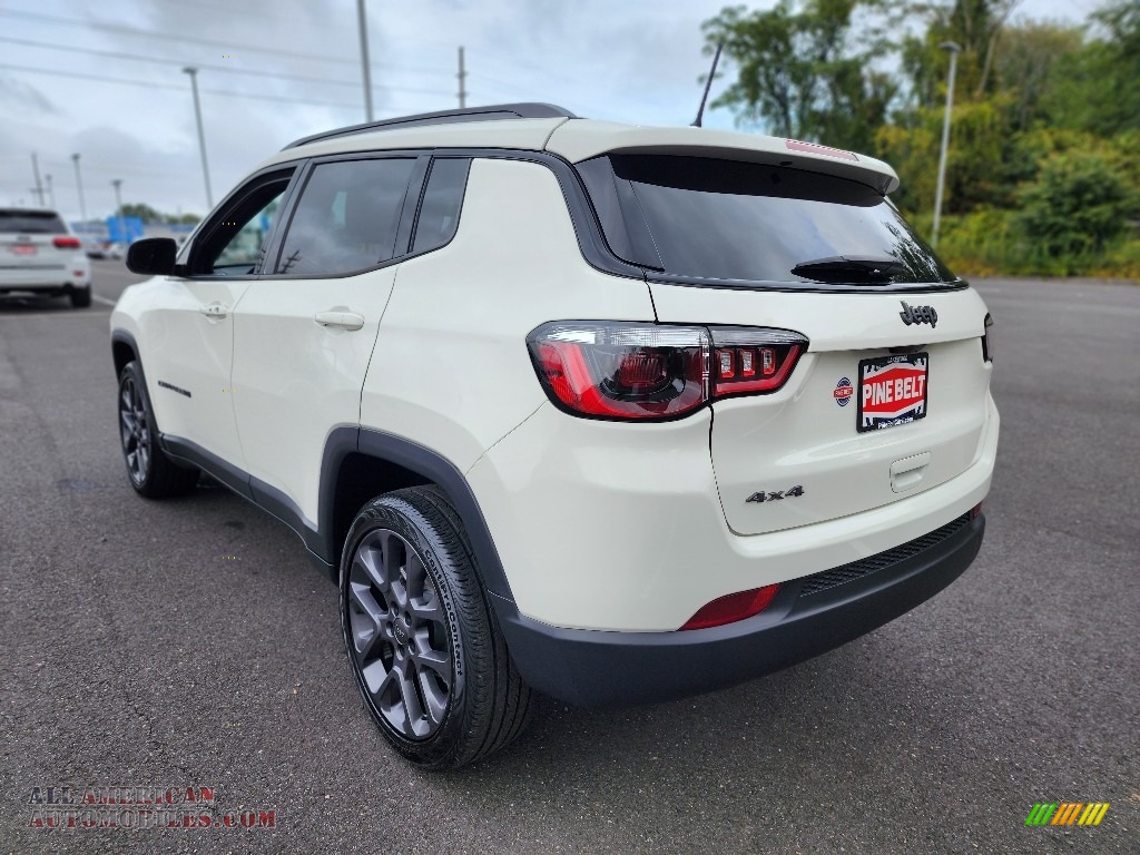 2021 Compass 80th Special Edition 4x4 - White / Black photo #16