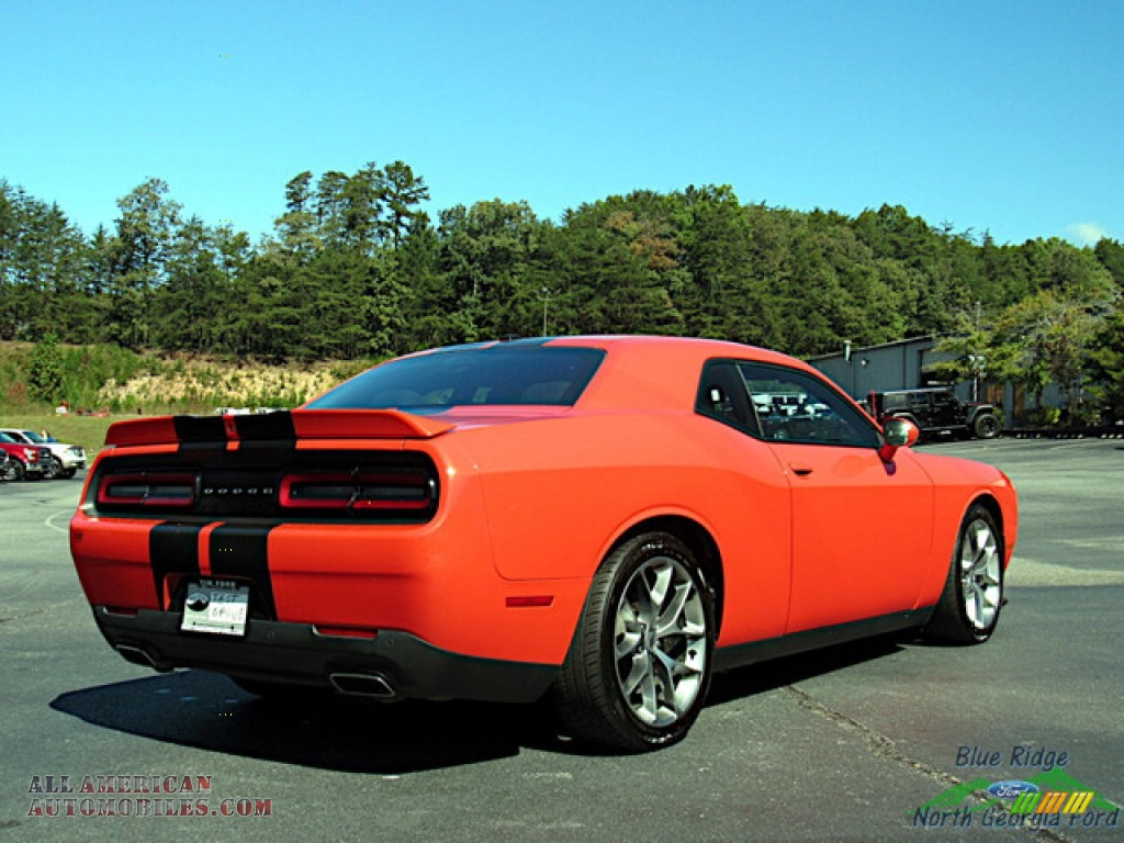 2021 Challenger GT - Go Mango / Black photo #5