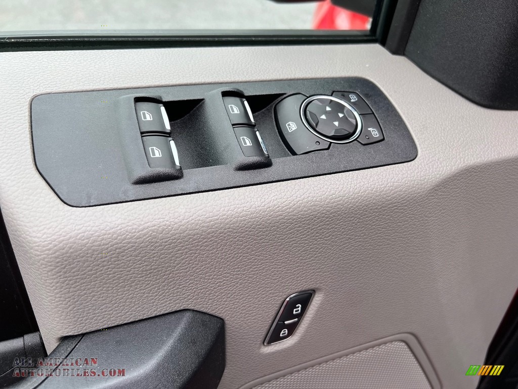 2019 F150 XL SuperCab 4x4 - Race Red / Earth Gray photo #22