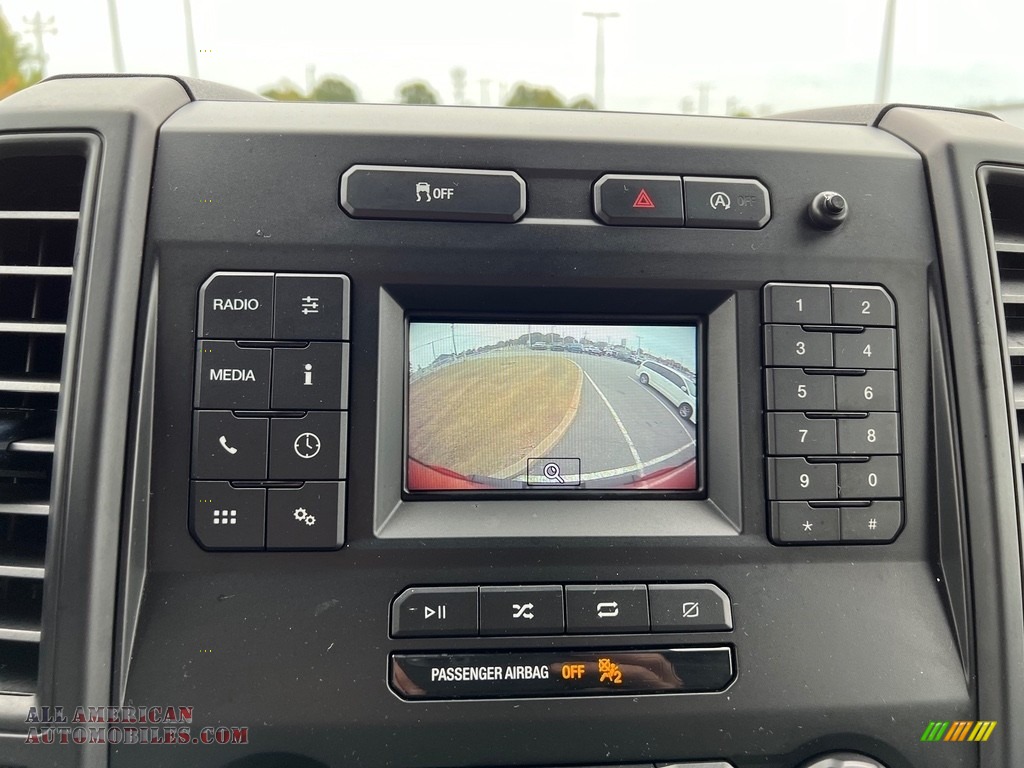 2019 F150 XL SuperCab 4x4 - Race Red / Earth Gray photo #28