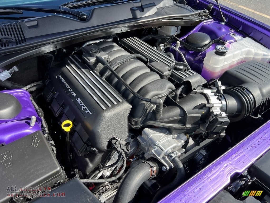 2023 Challenger R/T Scat Pack Widebody - Plum Crazy Pearl / Black photo #9