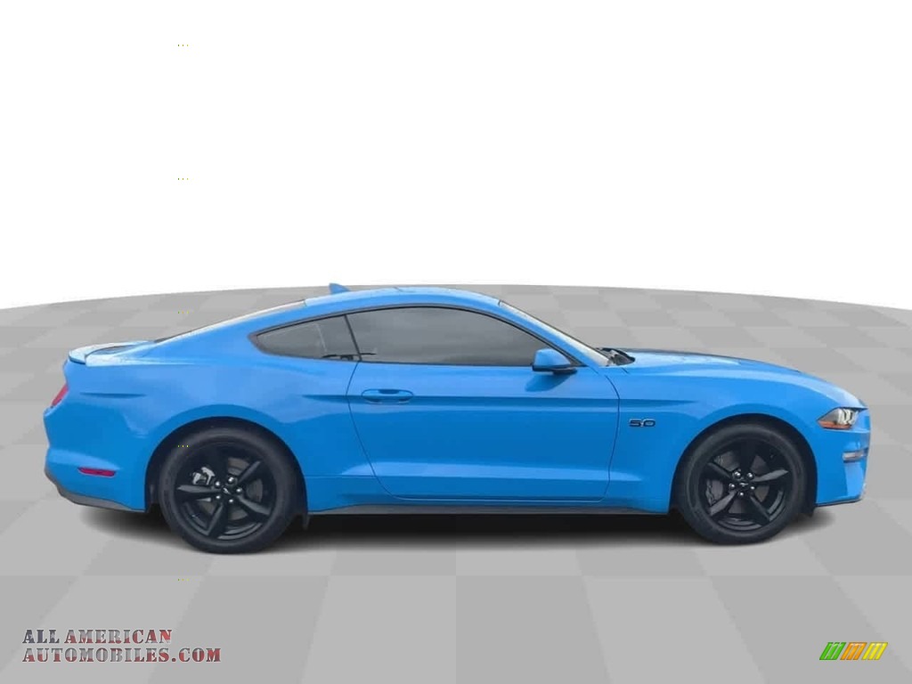 2022 Mustang GT Fastback - Grabber Blue Metallic / Ebony photo #9