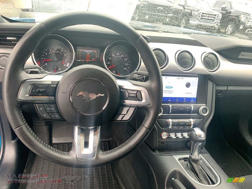 2022 Mustang GT Fastback - Grabber Blue Metallic / Ebony photo #19