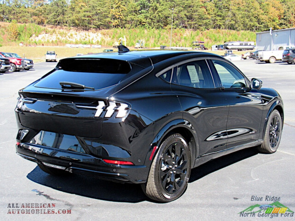 2023 Mustang Mach-E Premium - Shadow Black / Black Onyx photo #5
