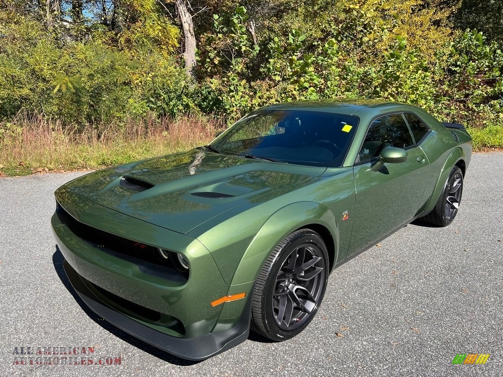 2021 Challenger R/T Scat Pack Widebody - F8 Green / Black photo #3