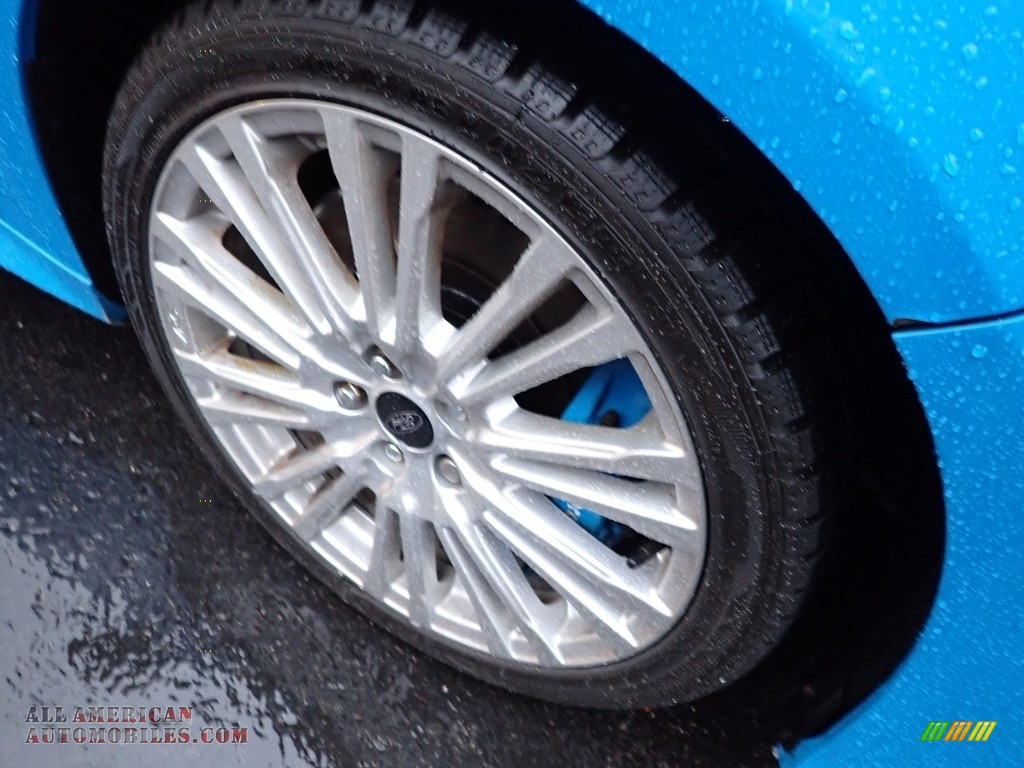 2018 Focus RS Hatch - Nitrous Blue / Charcoal Black Recaro Leather photo #10