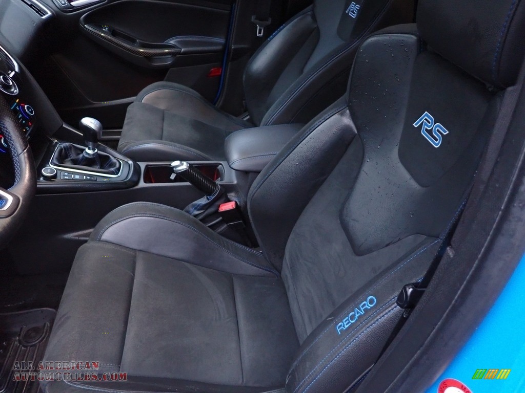 2018 Focus RS Hatch - Nitrous Blue / Charcoal Black Recaro Leather photo #17