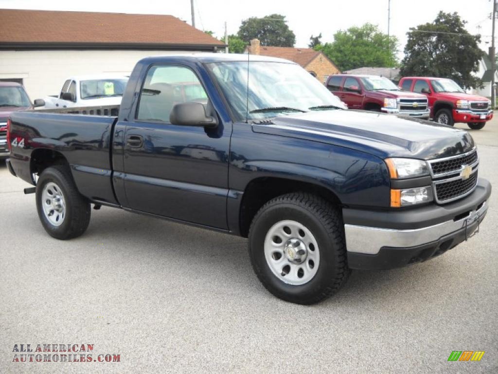 2006 Chevrolet Silverado 1500 Regular Cab 4x4 in Dark Blue Metallic
