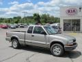Chevrolet S10 LS Extended Cab 4x4 Light Pewter Metallic photo #1