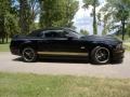 Ford Mustang Shelby GT-H Convertible Black/Gold Stripe photo #2
