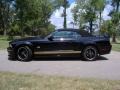 Ford Mustang Shelby GT-H Convertible Black/Gold Stripe photo #6