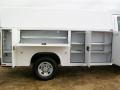 Chevrolet Express Cutaway 3500 Commercial Utility Van Summit White photo #37