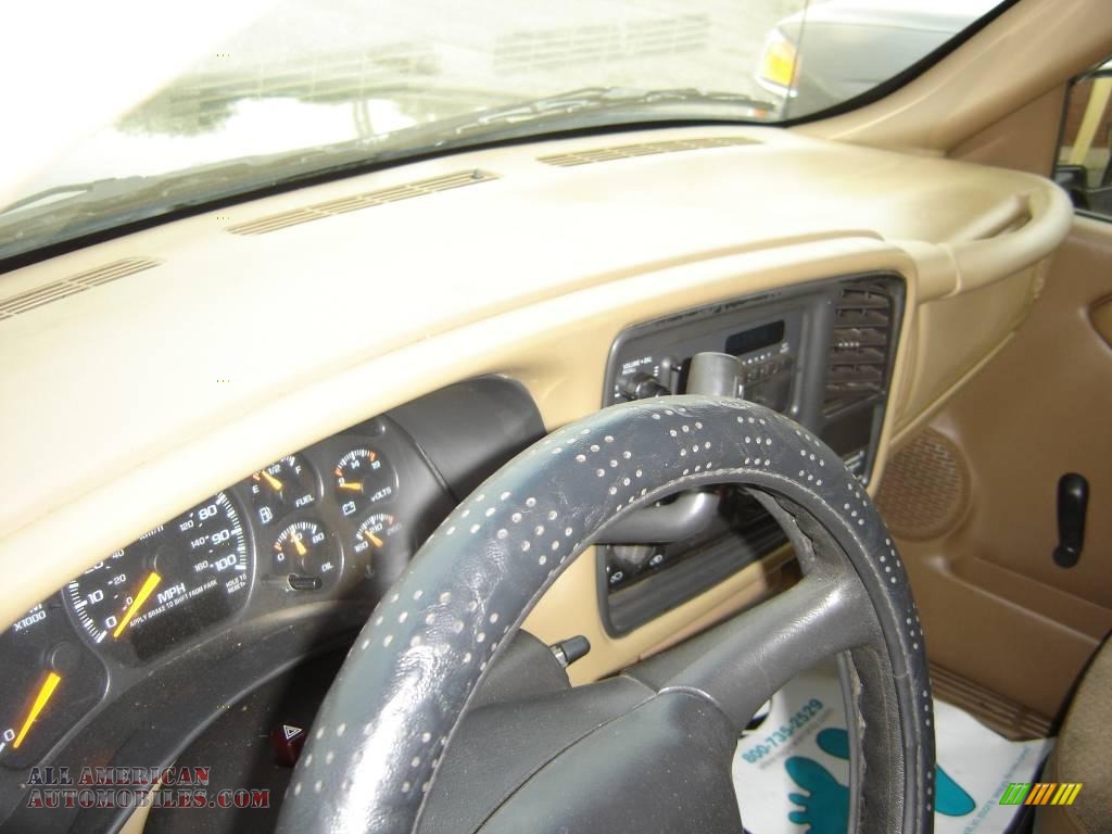2000 Silverado 1500 Regular Cab - Onyx Black / Medium Oak photo #7