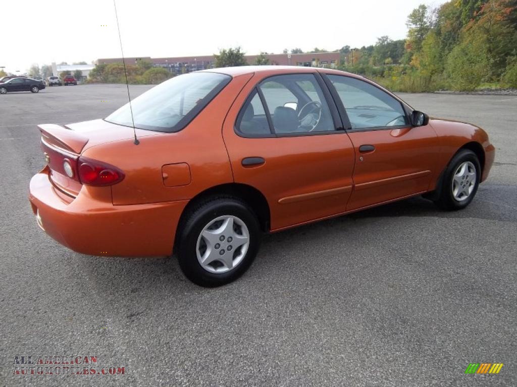 2005 Cavalier Sedan - Sunburst Orange Metallic / Graphite Gray photo #8