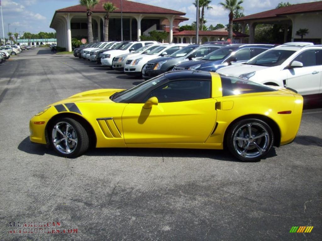 2011 Chevrolet Corvette Grand Sport Coupe in Velocity Yellow photo 2