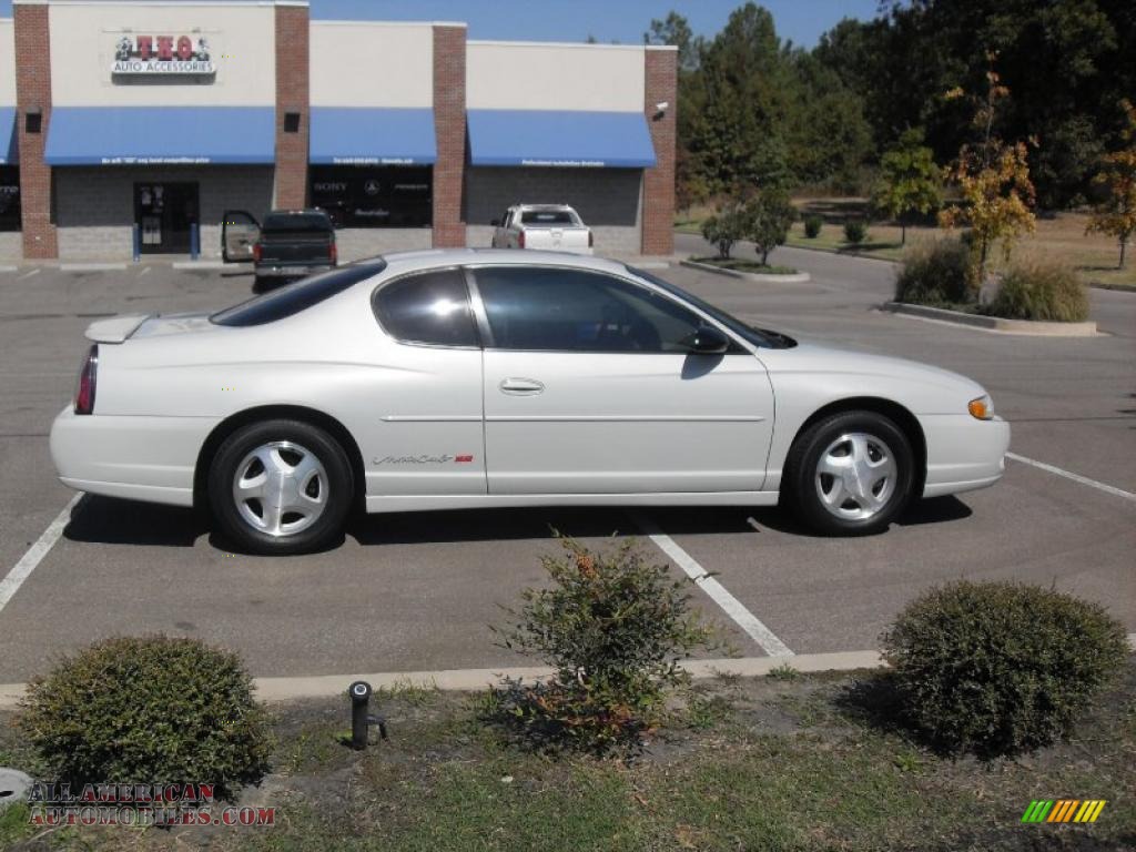 2003 Monte Carlo SS - White / Neutral Beige photo #1