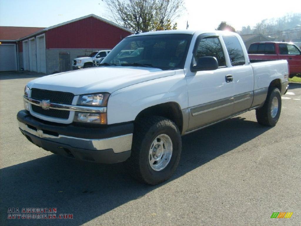 2003 Silverado 1500 Z71 Extended Cab 4x4 - Summit White / Dark Charcoal photo #1