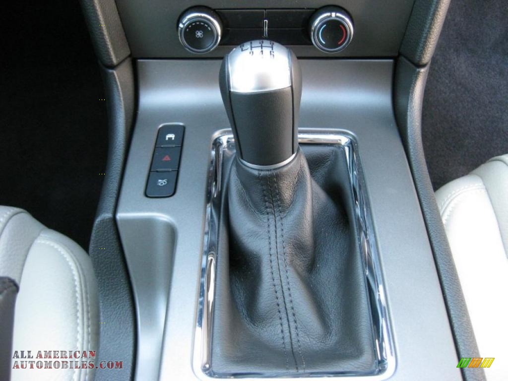 2011 Mustang GT Premium Coupe - Ingot Silver Metallic / Stone photo #24