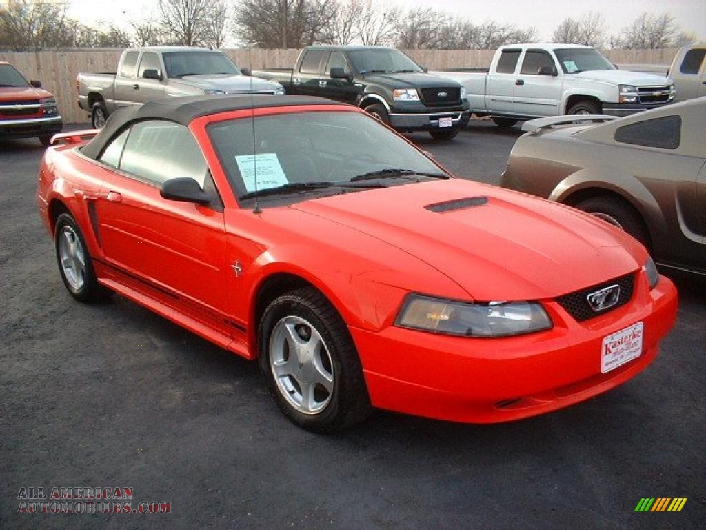 Performance Red / Medium Graphite Ford Mustang V6 Convertible
