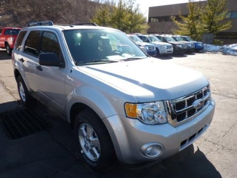 Ingot Silver Metallic 2011 Ford Escape XLT V6 4WD. Ingot Silver Metallic