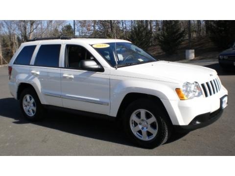 White Jeep Grand Cherokee 2010. 2010 Jeep Grand Cherokee