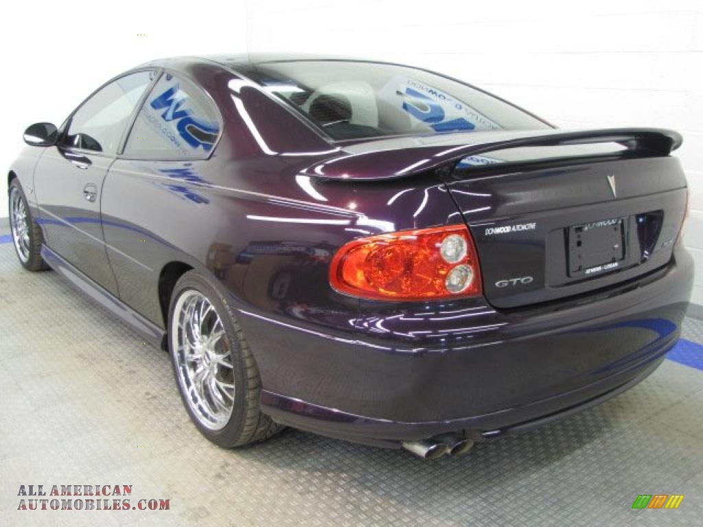 2004 GTO Coupe - Cosmos Purple Metallic / Dark Purple photo #3
