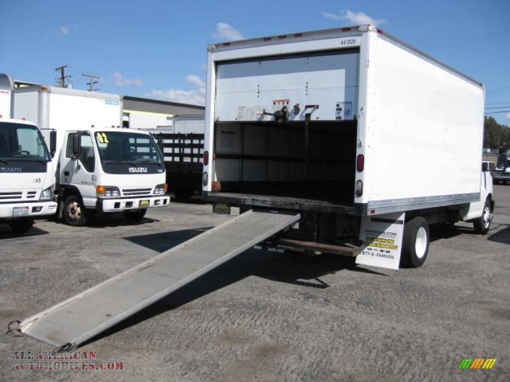 Gmc used moving trucks #4