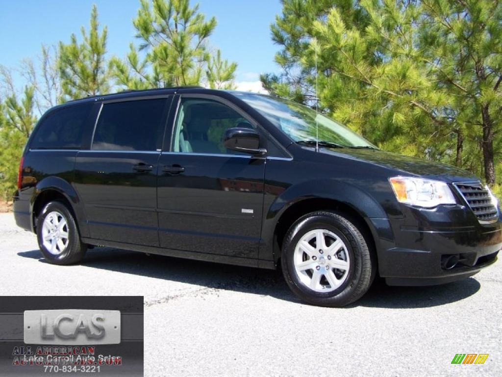 Chrysler town and country 2008 black #3