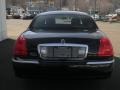Lincoln Town Car Signature Limited Black photo #5