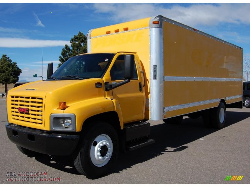 2004 GMC C Series TopKick C7500 Regular Cab Commerical Moving Truck in Yellow  518569  All 